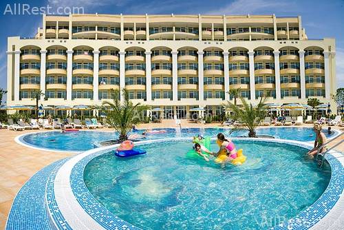 Sunset Resort 56